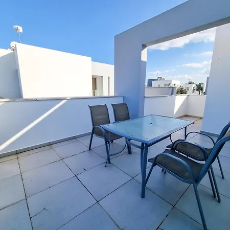 With Private Pool And Bbq Βίλα *