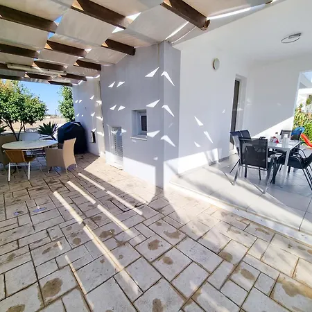 וילה With Private Pool And Bbq