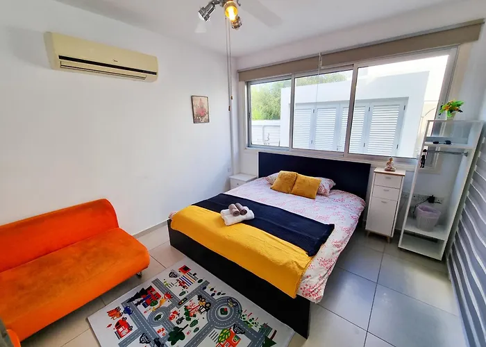 With Private Pool And Bbq Willa