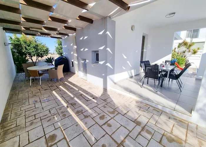 Vila With Private Pool And Bbq